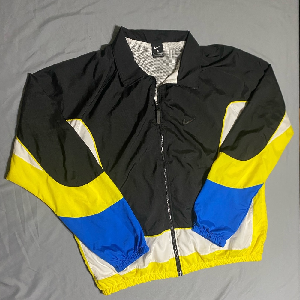 Men’s windbreaker